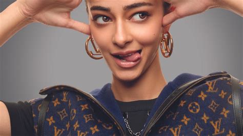 Love monograms and logos? These lElevate your basic ensembles with ...