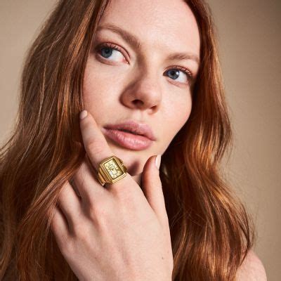 Fossil Raquel Watch Ring Two-Hand Gold-Tone Stainless Steel – The Watch ...
