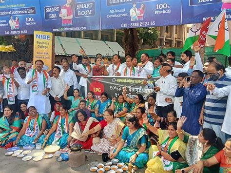 NCP protest against gas and made Diwali snacks on the stove pune street ...