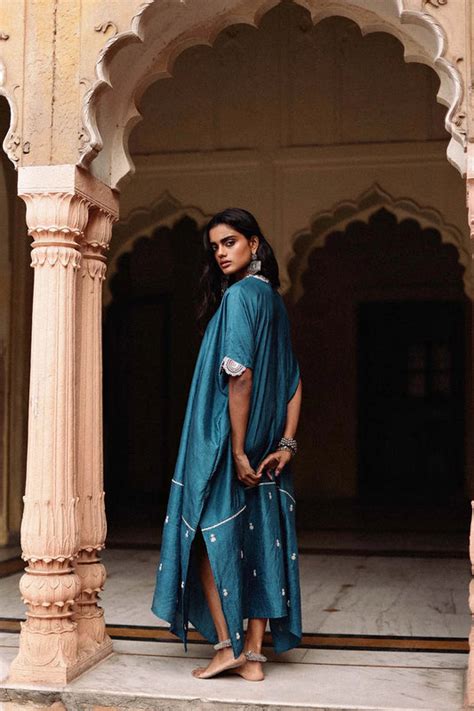 Shop Online Latest Kurta, Co-ord Sets, Sharara, Designer Dress – AVACARA