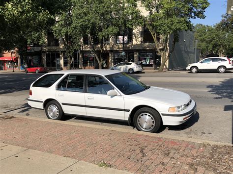 1993 Honda Accord LX Station Wagon : r/NormalCarPorn