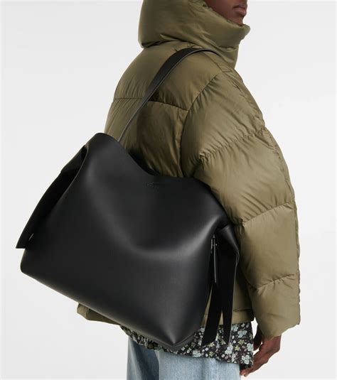 Acne Studios Musubi Medium leather shoulder bag Acne Studios