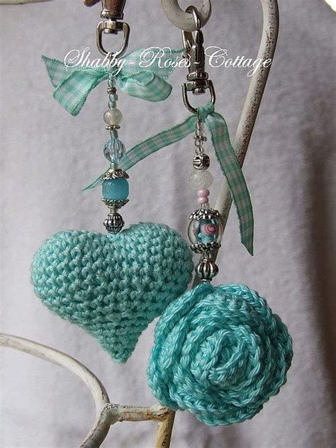 Esos divinos adornos tejidos al crochet! | Crochet crafts, Crochet ...