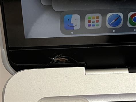 How to fix this crack in my bezel of my Macbook Pro M2 13-inch 2022? I ...