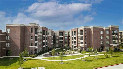 Wallis And Baker Pool at Natasha Pruitt blog