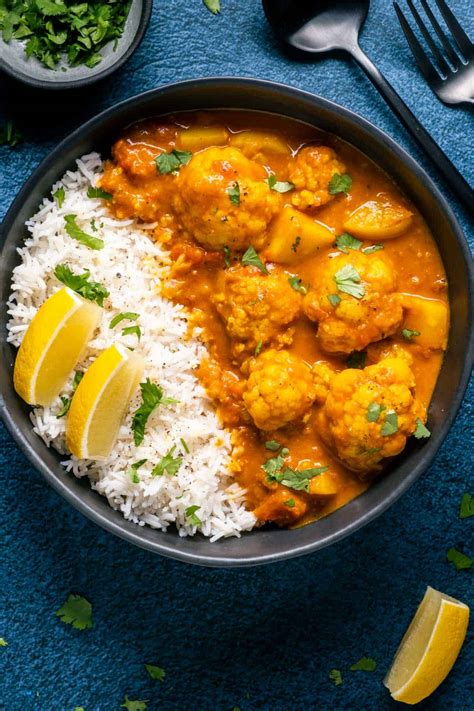Vegan Cauliflower Curry - Loving It Vegan