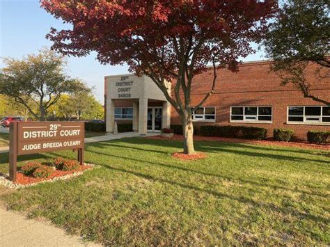 Wayne County 34th District Court-Romulus Courthouse, 11131 Wayne Rd ...