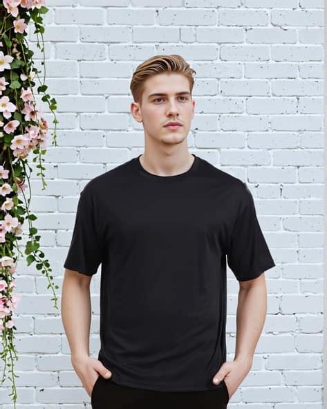 Buy Navy Tshirts for Men by Shein Online | sheinindia.in