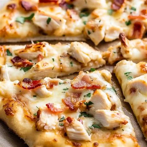 Garlic Parmesan Chicken Pizza – Flavor-Packed Twist on Pizza
