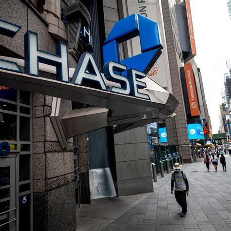 52 HQ Images 7 Bridges Movie Theater Naperville - Cinemark At Seven ...