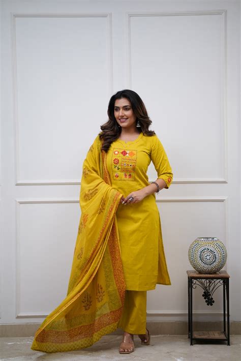 Dupatta Pant Set – Taana Baana