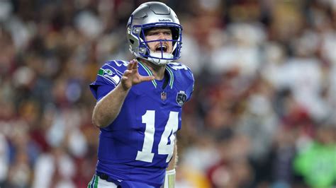 NFL Week 9: Biggest questions, takeaways for every game - ESPN