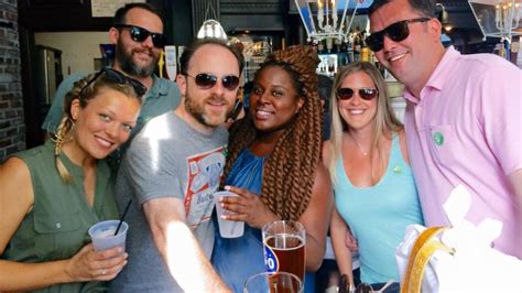 Philly Crawling | Philadelphia Bar Crawl & Tours