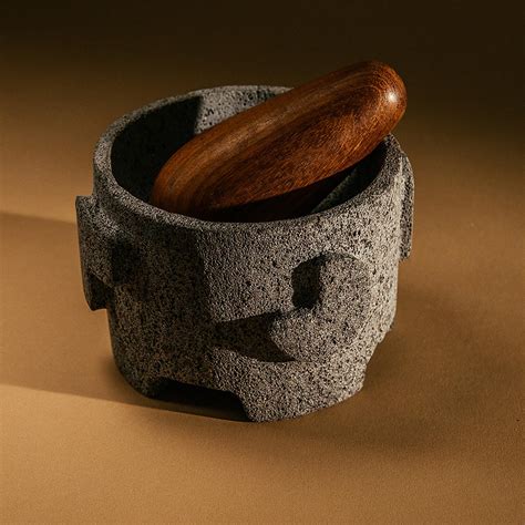 Molcajete Magic: The Mexican Mortar And Pestle – Obakki
