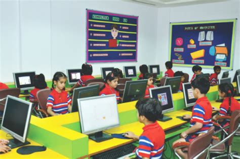 Computer Lab – GD Goenka Lloyds Public School