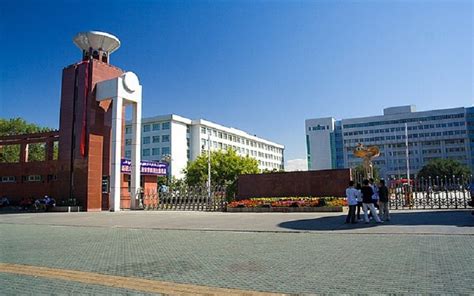 新疆10大最好的专科学校，有没有你想报考的学校？(2)_巴拉排行榜