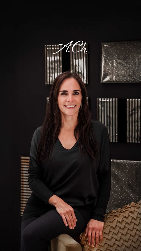 Andrea Chavarría Realtor (@andreachoficial) • Instagram photos and videos