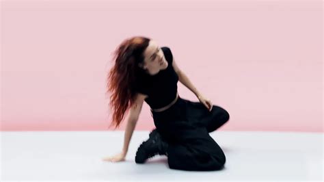 Zaz in Hamburg, Georg Elser Halle, Hamburg, 14 December to 15 December ...