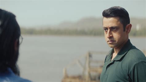 Stream saas-bahu-aur-flamingo Online | Watcho