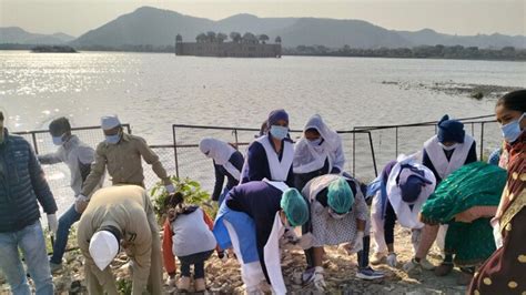 Rajasthan: जयपुर के जलमहल की पाल पर चला जोरदार सफाई अभियान, कचरा फेंकने ...