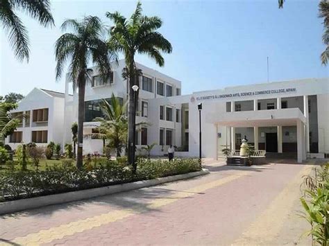 G.I.Bagewadi Arts,Science & Commerce College,Nipani