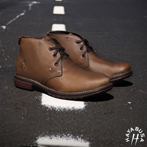 Pin de Jorge Balarezo em Men Shoes | Sapatos de couro, Botas, Sapatos