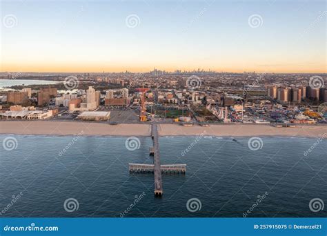Coney Island Sunrise editorial image. Image of brooklyn - 257915075