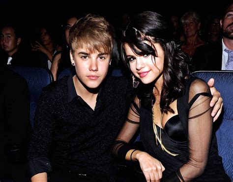 Justin Bieber et Selena Gomez se remettent ensemble ! - iBuzz365