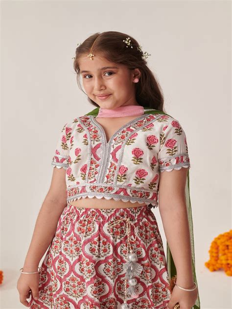 Buy Magenta and Pink Printed Lehenga Blouse With Dupatta