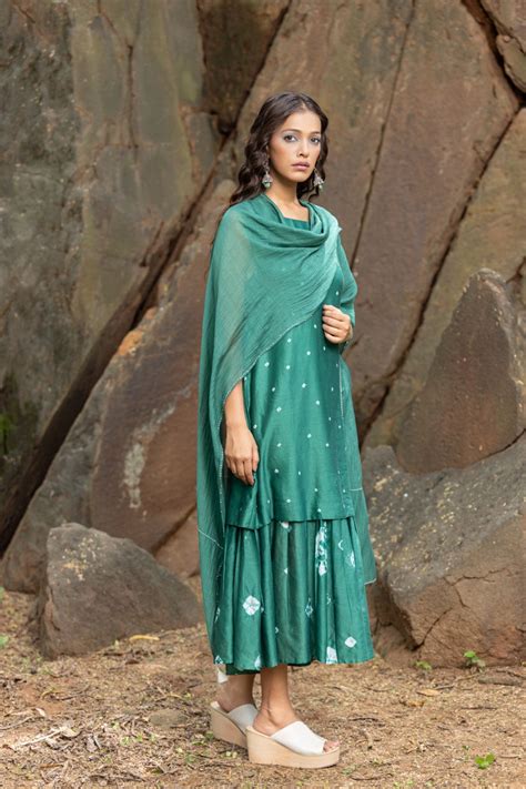 Aisha Dress – Karuna Khaitan