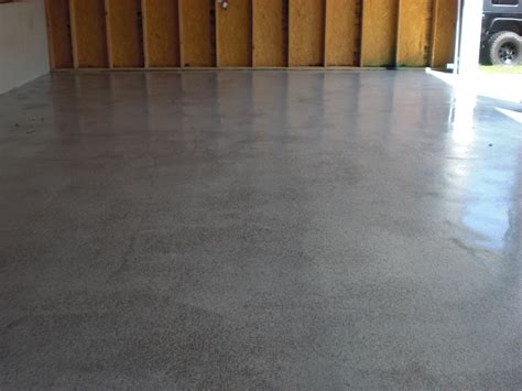 Gray Epoxy Garage Floor Coating – Flooring Tips
