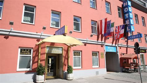 GARTEN & KUNSTHOTEL GABRIEL (Vienna) - Hotel Reviews, Photos, Rate ...