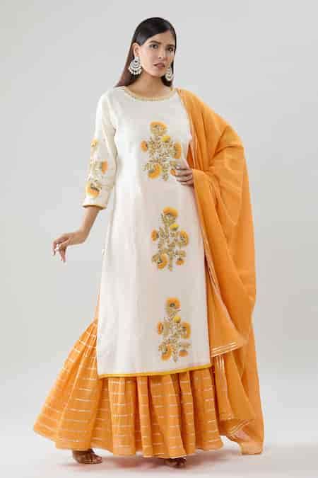 Buy White Chanderi Gota Patti, Embroidery Round Neck Hand Kurta Pant ...