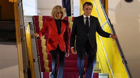 Jab They Met: Emmanuel Macron and Briggite