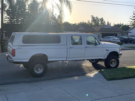 Camper shell 1992-1997 square body Ford F-150 f-250 f-350 long bed for Sale in Lake Elsinore, CA ...