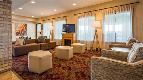Best Western Plus Howe Inn | Visit Shipshewana