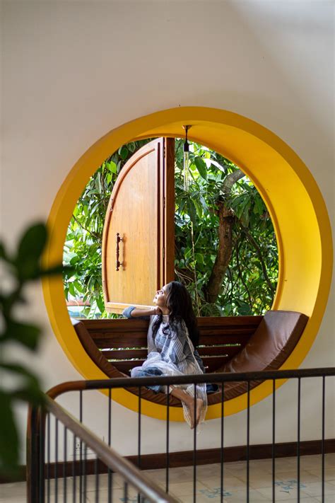 An architect designed a rural home in Kerala as a retirement gift for ...