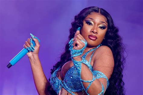 [100+] Megan Thee Stallion Pictures | Wallpapers.com