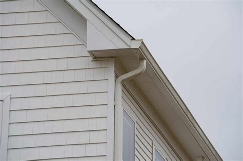 Seamless Gutter Cost (2025 Guide)