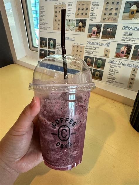 รีวิว Coffee Cove - ร้านคาเฟ่วิวทะเล มีเมนูดับร้อนมากมาย