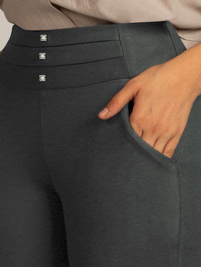 Buy Women's Jeggings Online at Upto 50% Off - Beyoung