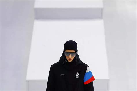 Models showcase uniforms of the Russian Olympics athletes designed by ...