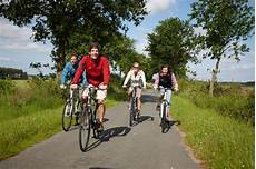 radfahren kalorien berechnen kalorienverbrauch beim radfahren mit dem rad schnell und radfahren kalorien berechnen kalorienverbrauch beim radfahren mit dem rad schnell und