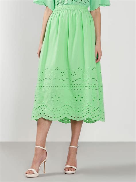 Shop Latest Collection of Women's Clothing | VERO MODA