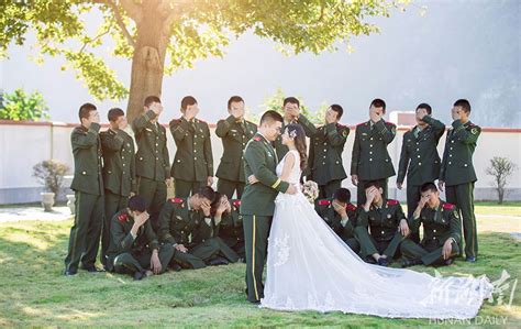 部队婚礼(「围观」有一种浪漫叫军营集体婚礼) - 【爱喜匠】
