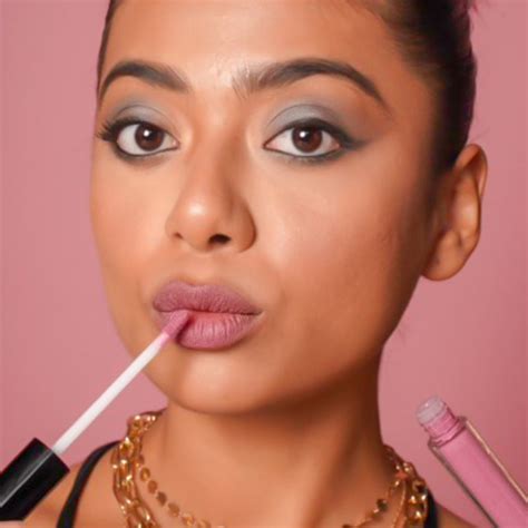 Buy Azafran Goddess Matte Liquid Lipstick 3 gm