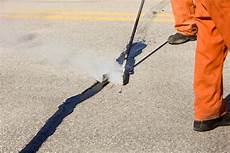 asphalt risse ausbessern asphalt reparieren 187 reparaturanleitung asphalt risse ausbessern asphalt reparieren 187 reparaturanleitung