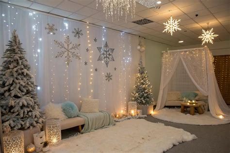11+ Cozy Winter Wonderland Backdrop Ideas