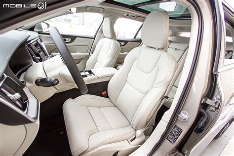 Volvo V60 Recharge T8試駕∣不畏旅程焦慮 盡享生活樂趣 - Mobile01