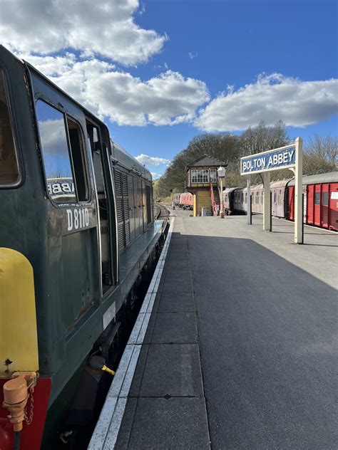 English Electric Type 1 (Class 20) 20 110 / D8110 | Embsay & Bolton ...